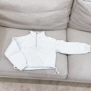 95% NEW TODDLER UNISEX SWEATER